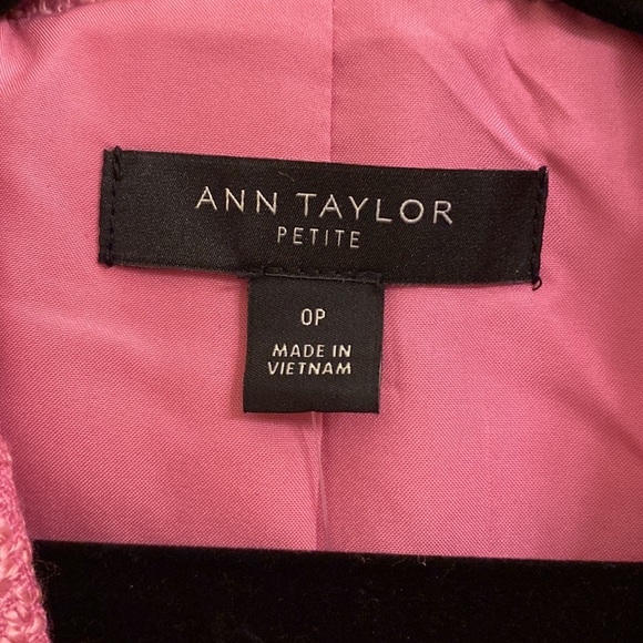 NWT Ann Taylor Newbury Blazer in Pink Tweed - Picture 6 of 12